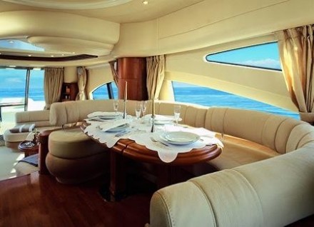Living in a Yacht is a completely different experience - Delphinus Yacht
